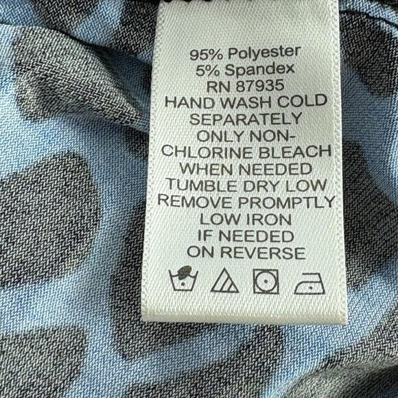 Susan Graver Liquid Knit Tunic Top Size M Blue Animal Print Sparkles 3/4 Sleeve - Picture 5 of 13